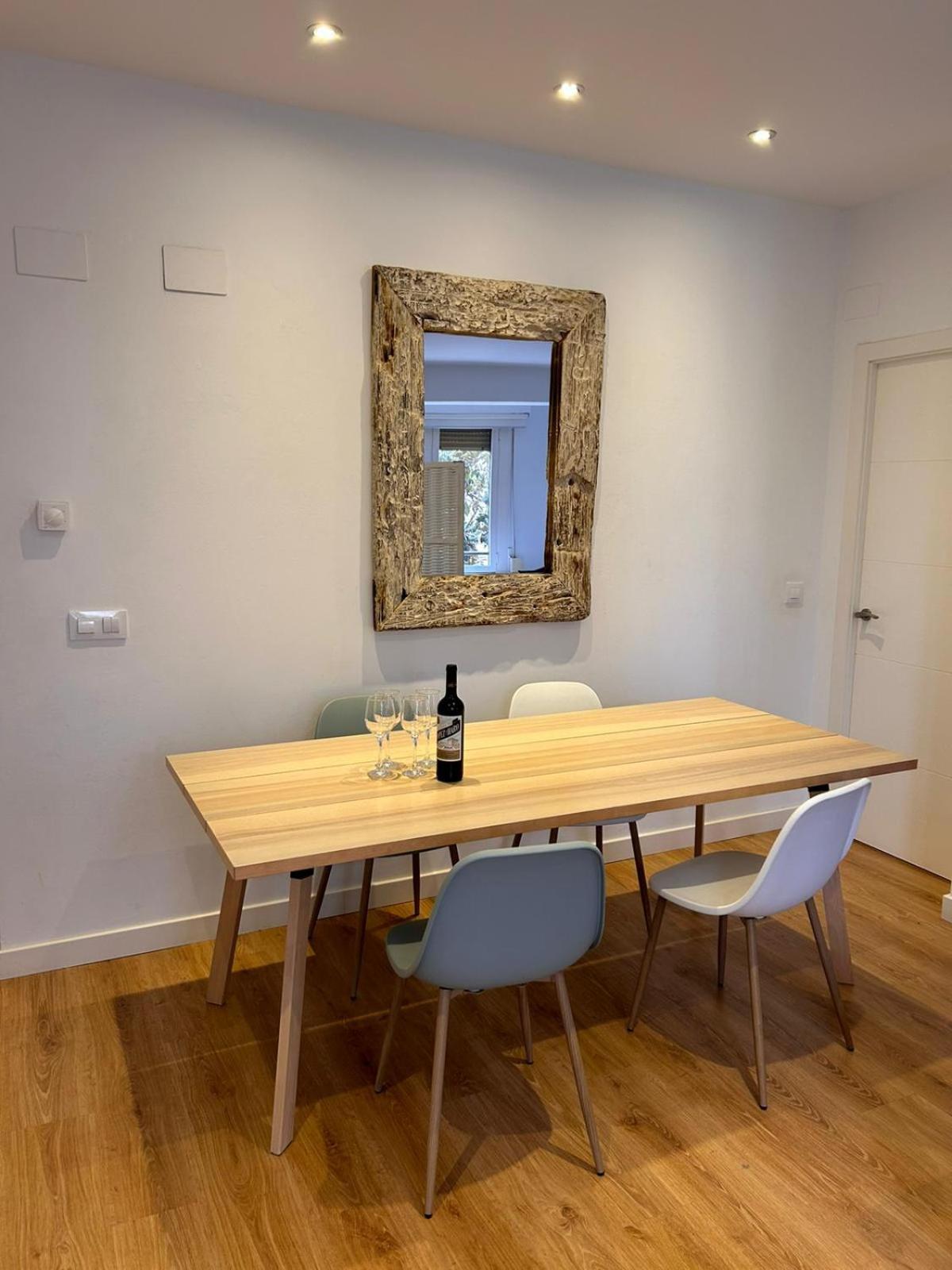 Hikari Centro Appartement Logroño Buitenkant foto